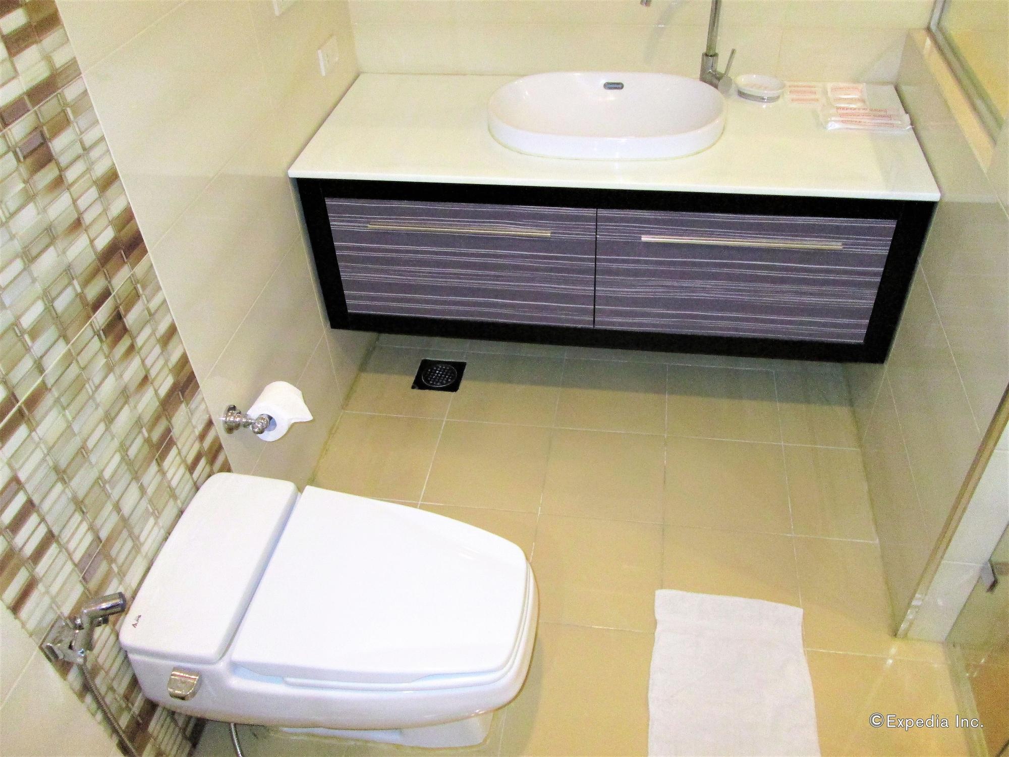 Marianne Suites Cagayan de Oro Exterior photo