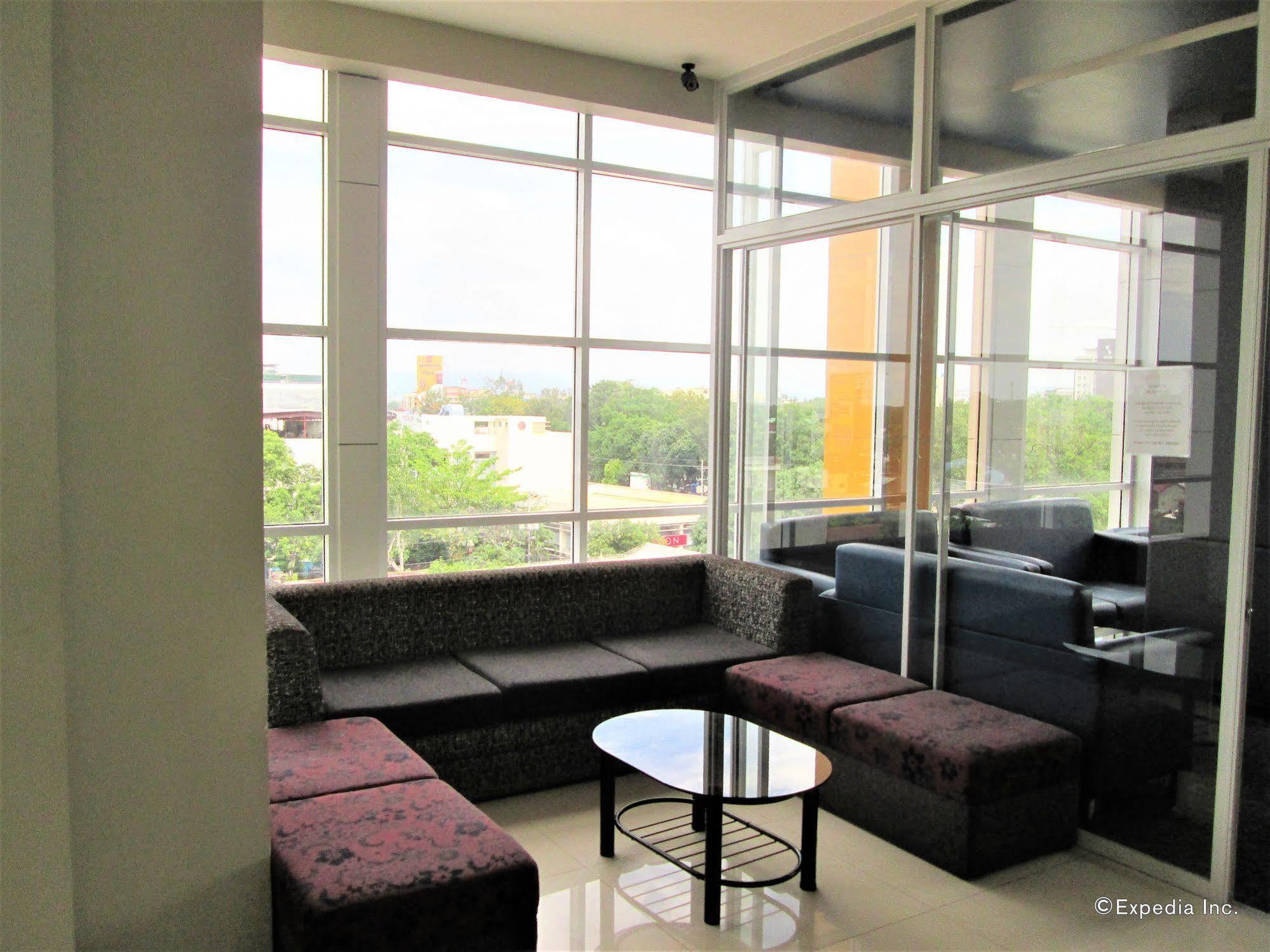 Marianne Suites Cagayan de Oro Exterior photo