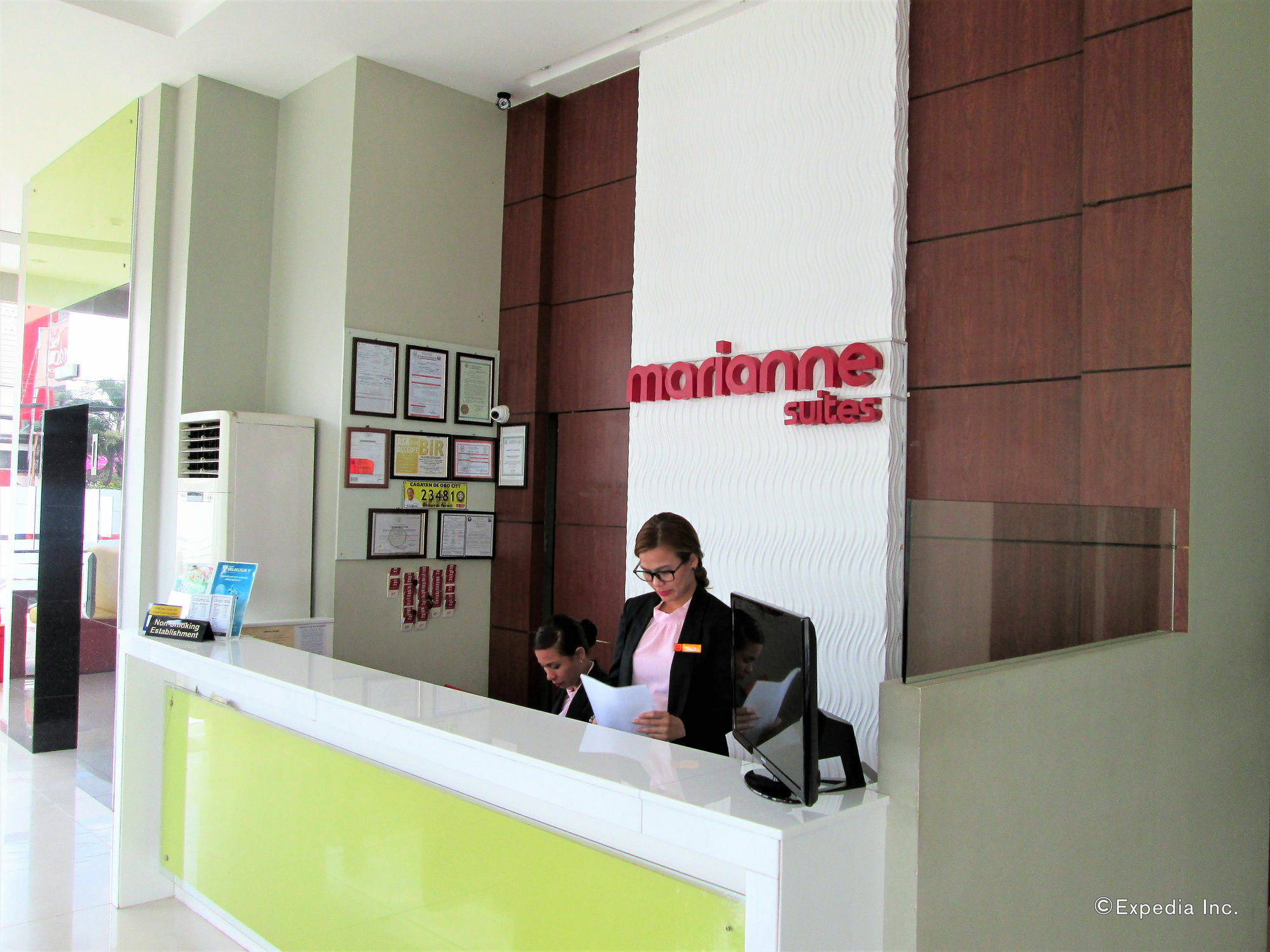 Marianne Suites Cagayan de Oro Exterior photo