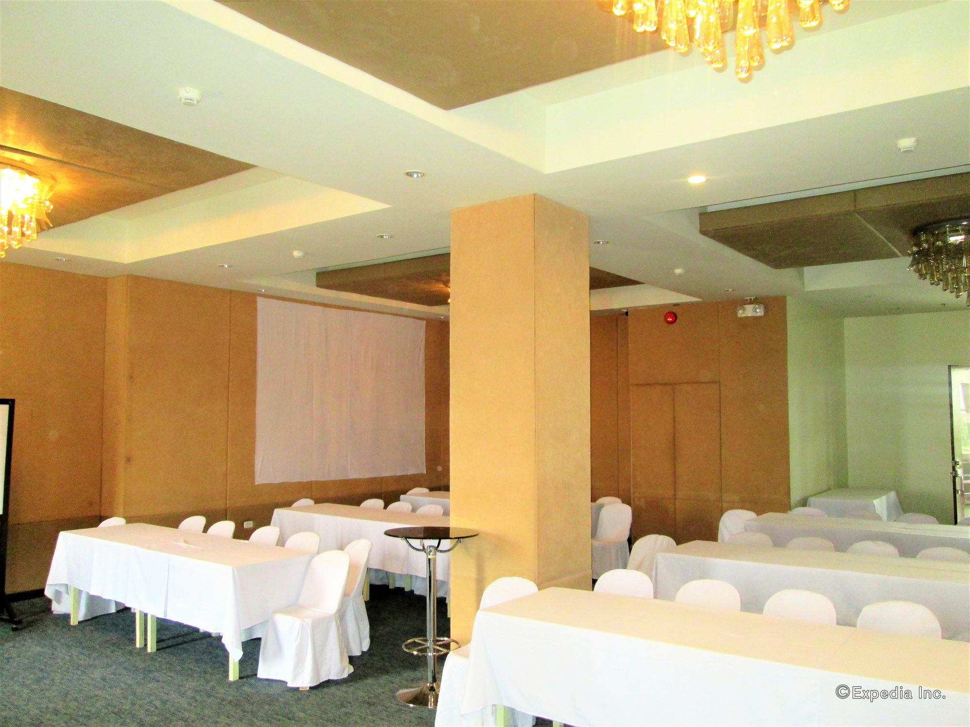 Marianne Suites Cagayan de Oro Exterior photo